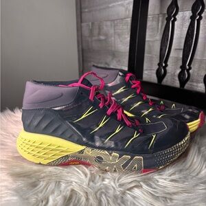 Hoka One Speedgoat mid WP sneakers womens 9.5 black yellow pink
